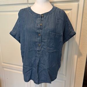 NWT Loft Chambray Button-Up Top